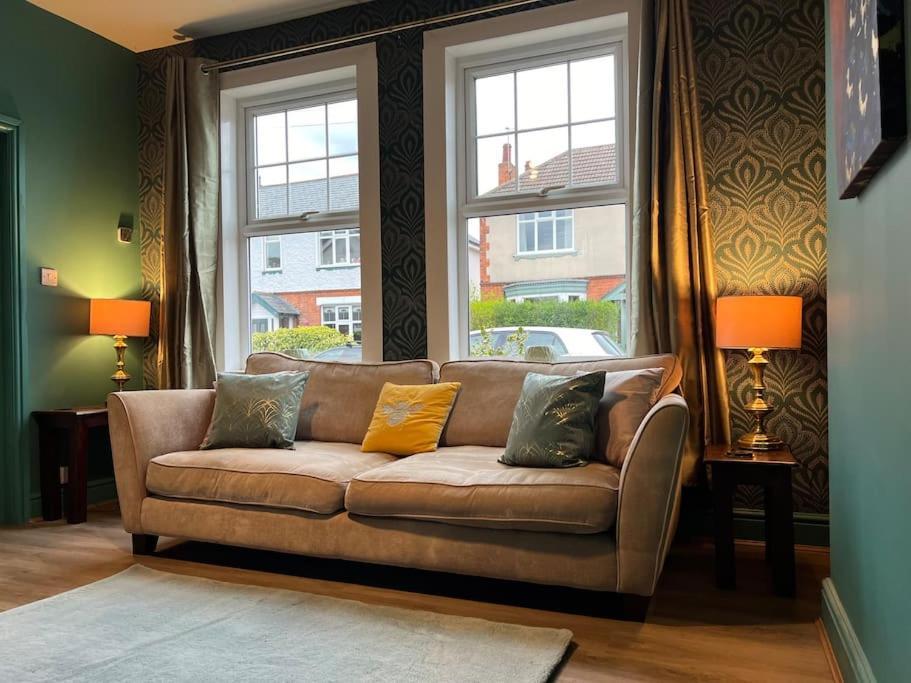 The Rose- Grd Floor, 2-5 Beds, Smarttv, Uni, Tram, M250 Fibre Apartment Nottingham Exterior photo